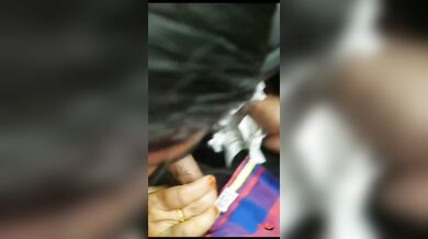 Malayali slut bhabhi sucking cab driver's cock in car