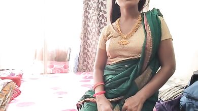 Thick ass hot Marathi bhabhi in saree hot doggy style fucking