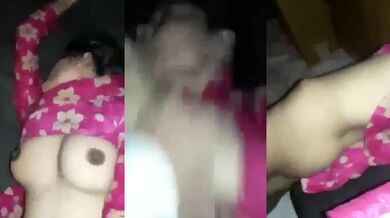 Drunk desi girlfriend records nude by naughty boyfriend
