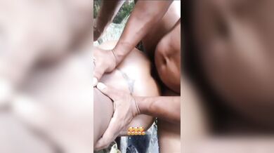 Hot Tamil randi spicy threesome sex in jungle