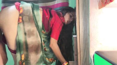 Mumbai hot bhabhi exclusive blowjob and standing chudai mms